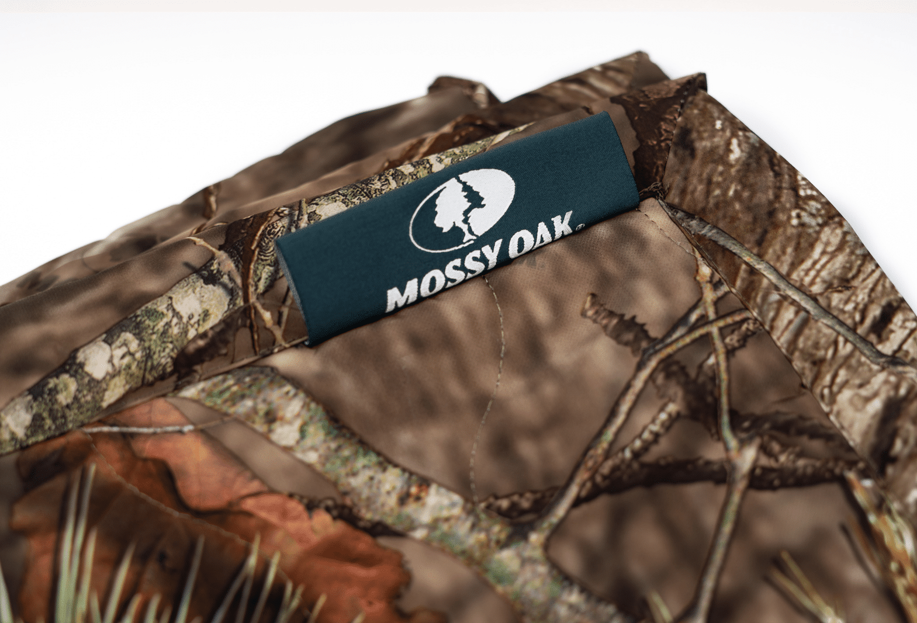 The Kodiak battery Powered Heating Blanket in Mossy Oak Break Up Country camouflage